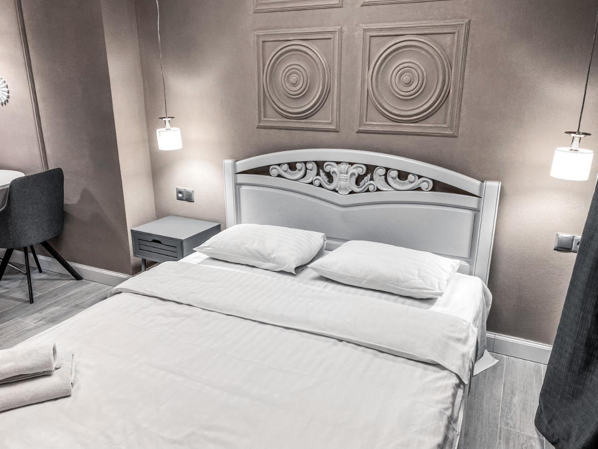 Opera Center Hotel & Apartments Lviv Luaran gambar