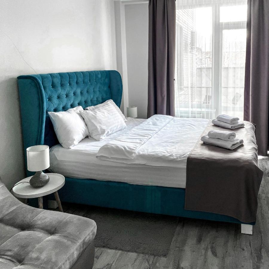 Opera Center Hotel & Apartments Lviv Luaran gambar