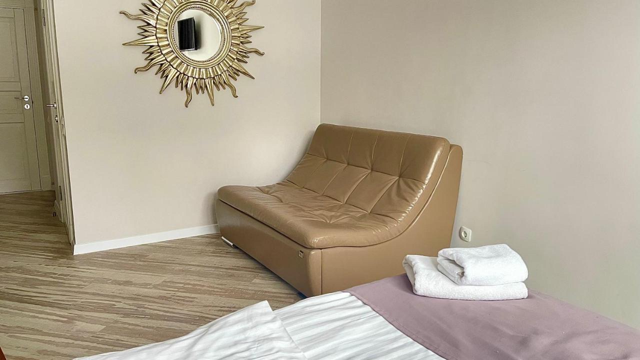 Opera Center Hotel & Apartments Lviv Luaran gambar