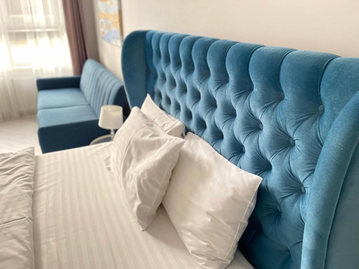 Opera Center Hotel & Apartments Lviv Luaran gambar