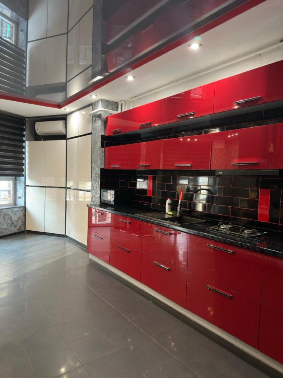 Opera Center Hotel & Apartments Lviv Luaran gambar