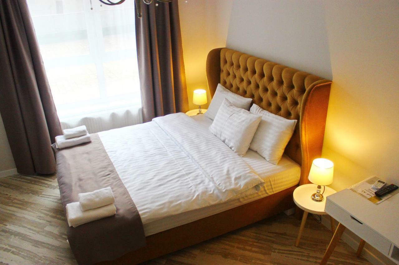 Opera Center Hotel & Apartments Lviv Luaran gambar
