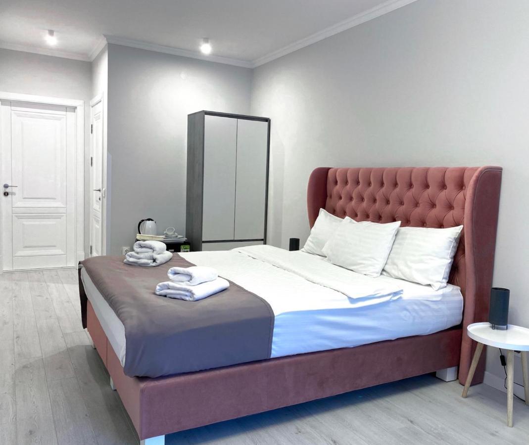 Opera Center Hotel & Apartments Lviv Luaran gambar