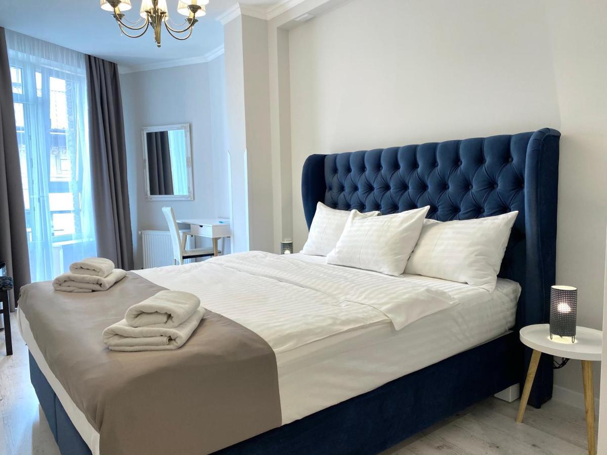Opera Center Hotel & Apartments Lviv Luaran gambar